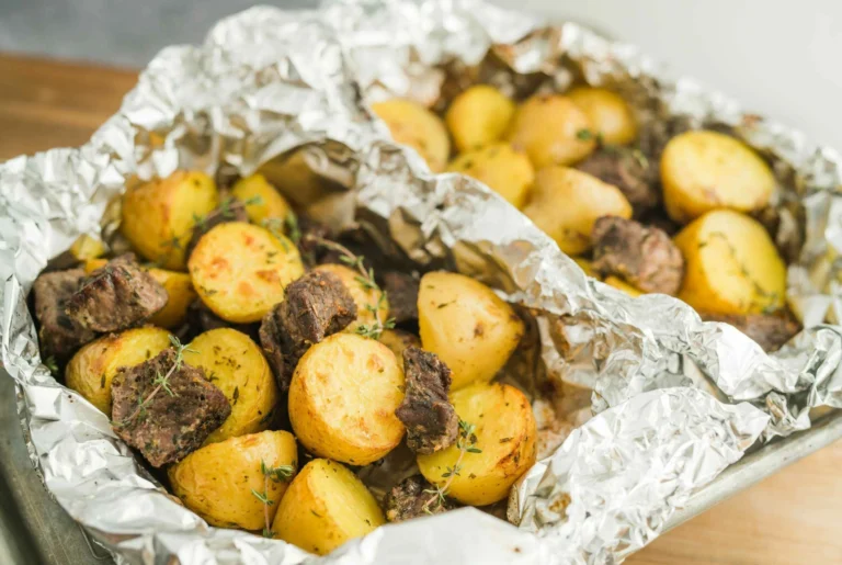 Garlic Steak and Potato Foil Packets