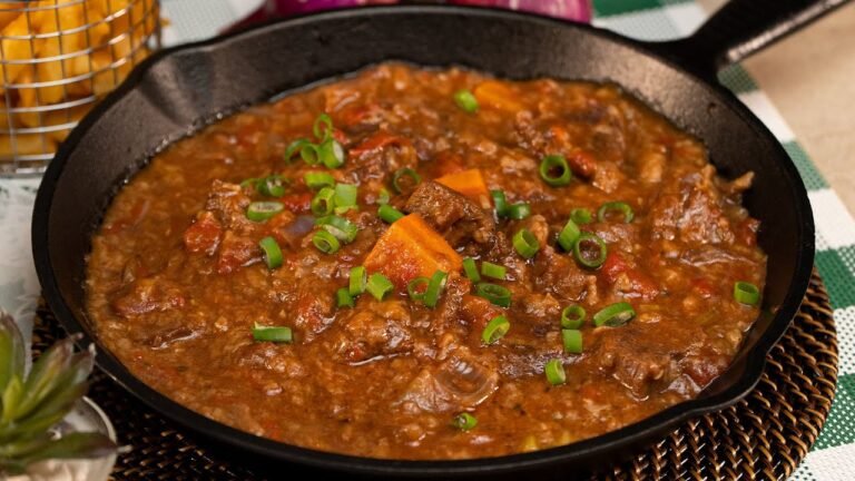 Easy Slow Cooker Beef Stew